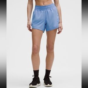 NWT Lululemon Track That High-Rise Lined Short 5"